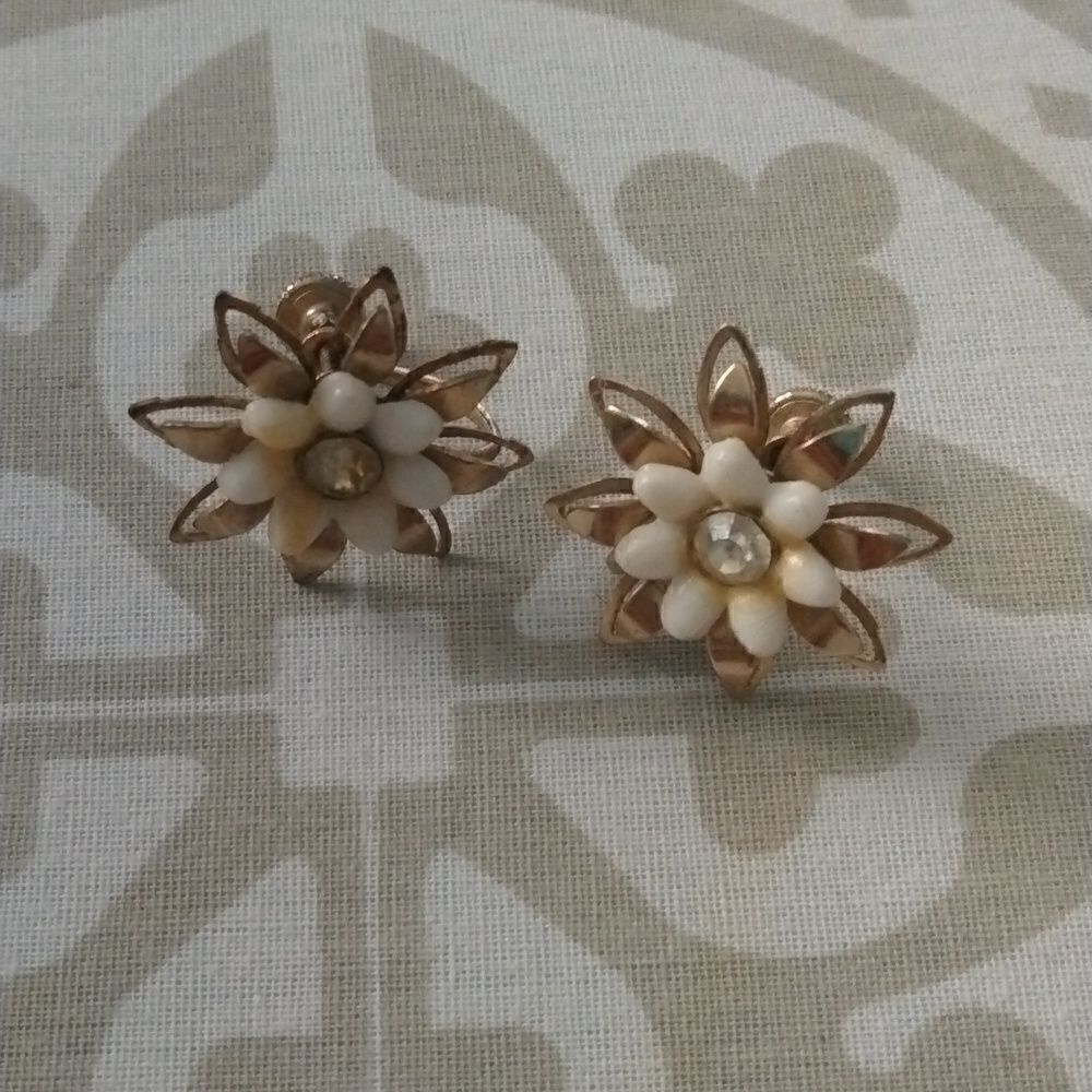 Vintage Earrings 